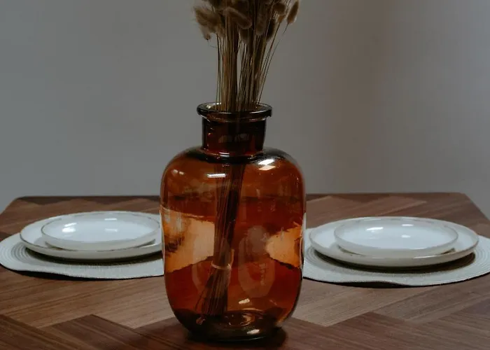 64 アパート ラリサ