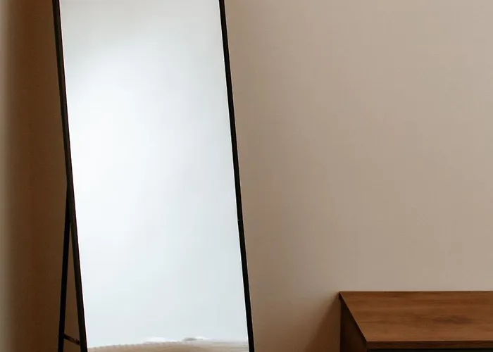 アパート 64 ラリサ